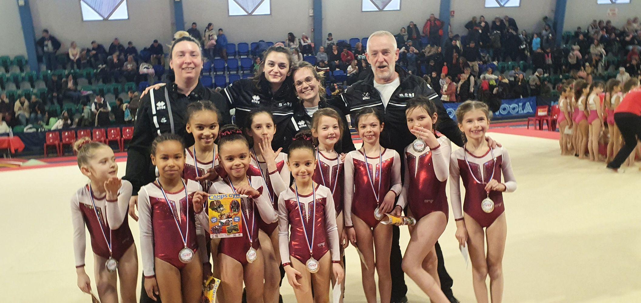 Bonnes fêtes de fin d'Année - SNOS GYMNASTIQUE